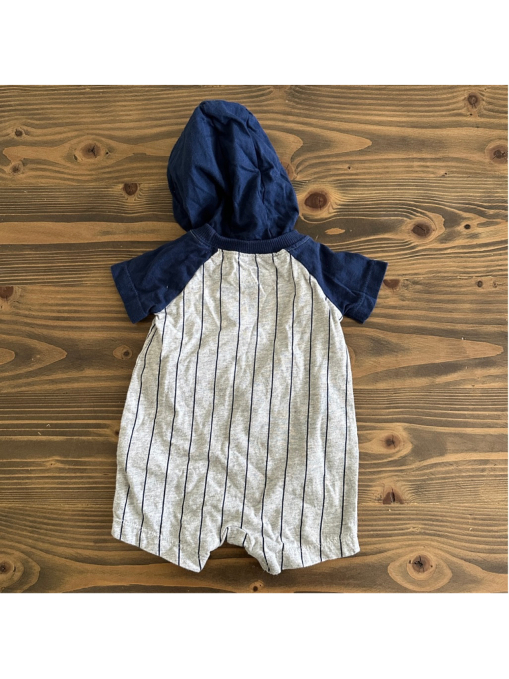 Baby Boy Clothes Lot 0-3 Months Old Navy Dinosaur Robe Romper 5 Pc - Picture 9 of 16